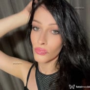Acompanhante Venetia - Perfil