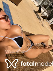 Acompanhante Laura - Perfil
