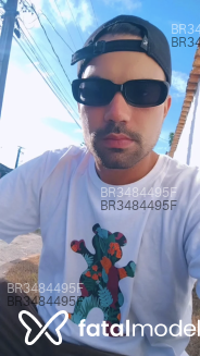 Acompanhante Dinho - Perfil