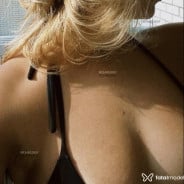 Acompanhante Bibibia - Perfil