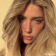 Acompanhante Angeline - Perfil