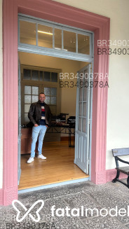 Acompanhante Liean - Perfil