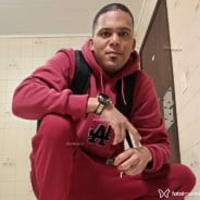 Acompanhante Elflaco - Perfil