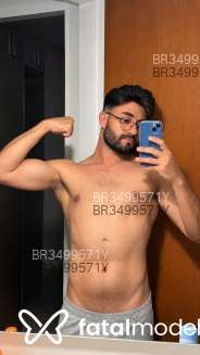 Acompanhante Renato - Perfil