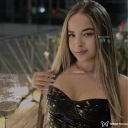 Acompanhante Clara - Perfil