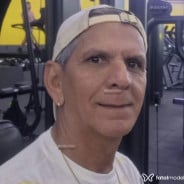 Acompanhante Almeida Pitibul - Perfil