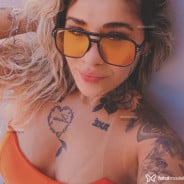 Acompanhante Lix - Perfil