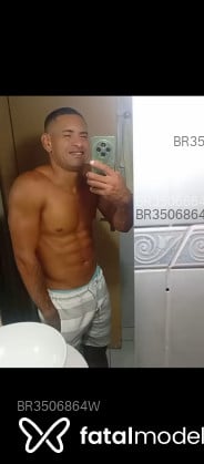 Acompanhante Marley - Perfil