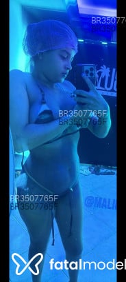 Acompanhante Melany - Perfil