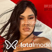 Acompanhante Christine - Perfil