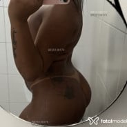 Acompanhante Lorena - Perfil