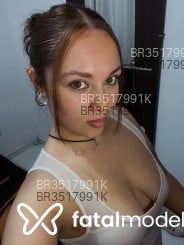 Acompanhante Valentina - Perfil