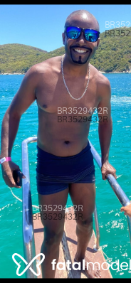 Acompanhante Henri - Perfil