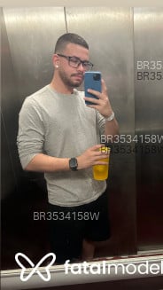 Acompanhante Felipin - Perfil