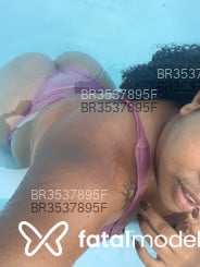 Acompanhante Megah - Perfil