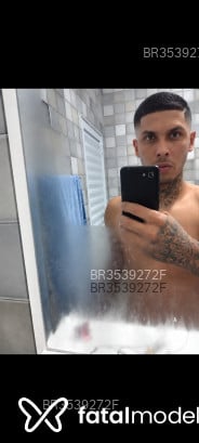 Acompanhante Neneco - Perfil