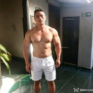 Acompanhante Carlos - Perfil