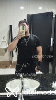 Acompanhante Luiz Felipe - Perfil