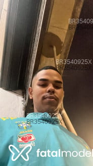 Acompanhante Meninoharidade - Perfil