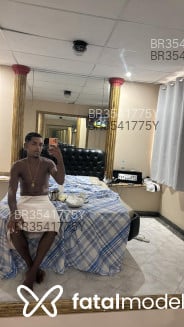 Acompanhante Vinícius - Perfil