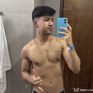Acompanhante Ezra - Perfil