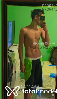 Acompanhante Nallan - Perfil