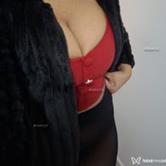 Acompanhante Serena - Perfil