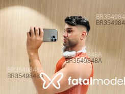 Acompanhante Yogo Ganush - Perfil