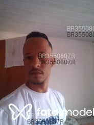 Acompanhante Pretinho - Perfil