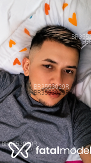 Acompanhante Arthur - Perfil