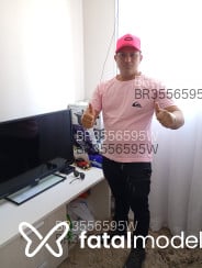 Acompanhante Gocho - Perfil