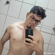 Acompanhante Lucas Parrila - Perfil