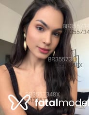 Acompanhante Clarice - Perfil