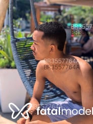 Acompanhante Martins - Perfil