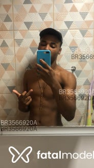 Acompanhante Kaynan Oliveira - Perfil