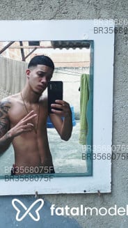 Acompanhante Luiz Miguel - Perfil