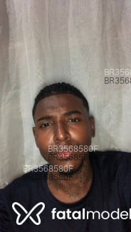 Acompanhante Adriel - Perfil
