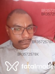 Acompanhante Wellington - Perfil