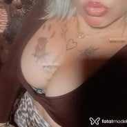 Acompanhante Carol - Perfil
