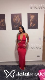 Acompanhante Victoria - Perfil