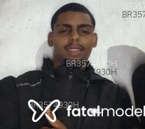 Acompanhante Pretinho - Perfil