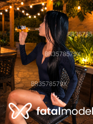 Acompanhante Débora - Perfil