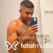 Acompanhante Preto - Perfil