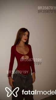 Acompanhante Nathalia - Perfil