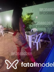 Acompanhante Camily - Perfil