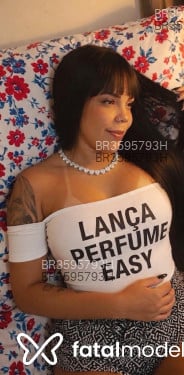 Acompanhante Yara Abravannel - Perfil
