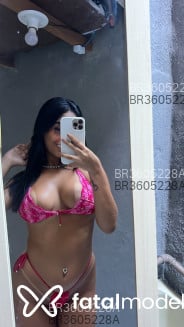 Acompanhante Pocah - Perfil