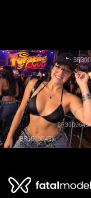 Acompanhante Caroline - Perfil