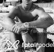 Acompanhante Jota - Perfil