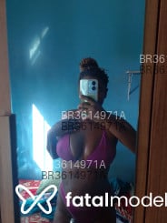 Acompanhante Preta - Perfil